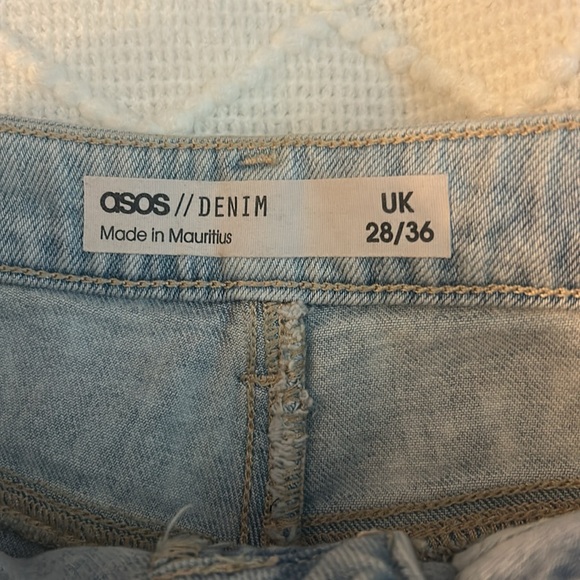 ASOS Light Blue High Rise Jeans - Picture 3 of 8